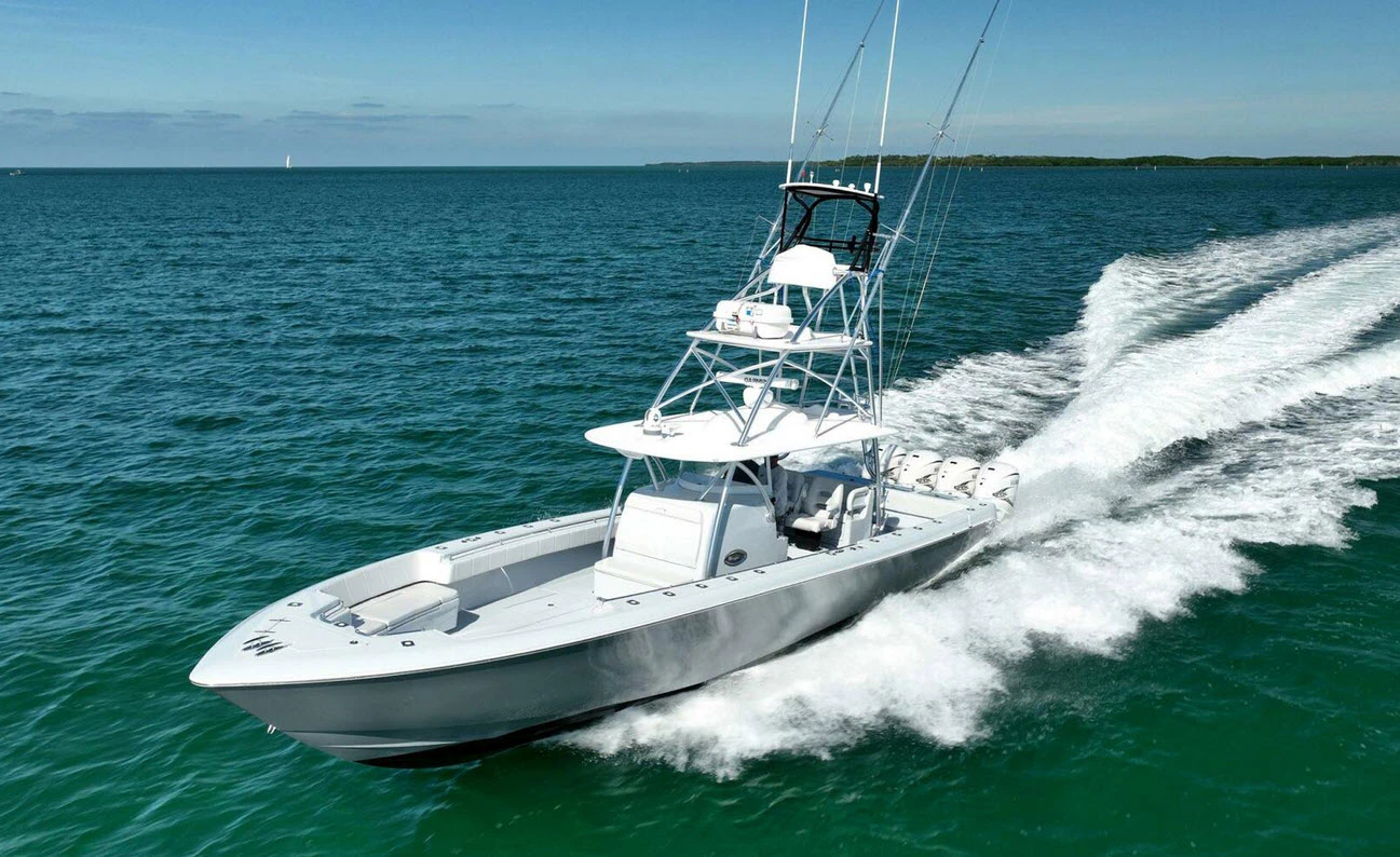2022 contender boats 44 center console for sale