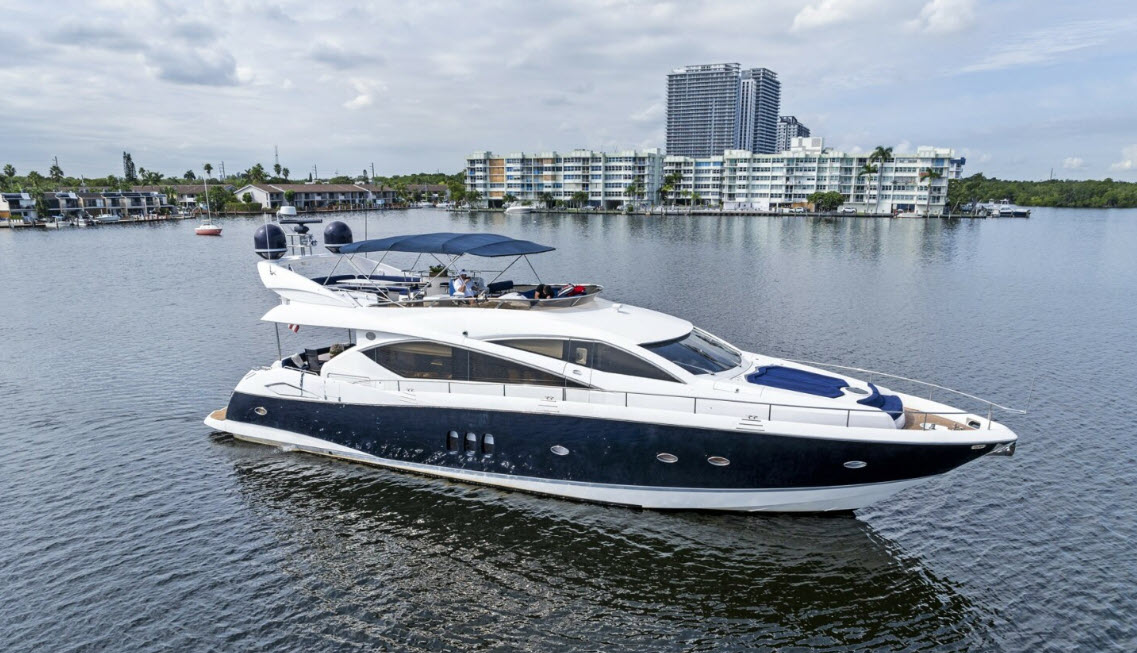 sunseeker 75 near the miami boat show