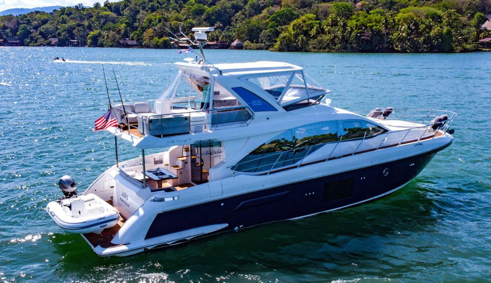 azimut yachts 55 - august hot list