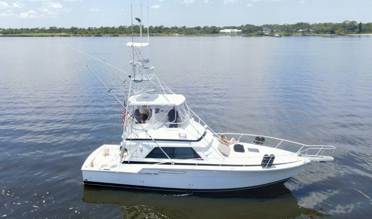 bertram 43 sportfish at stuart boat show