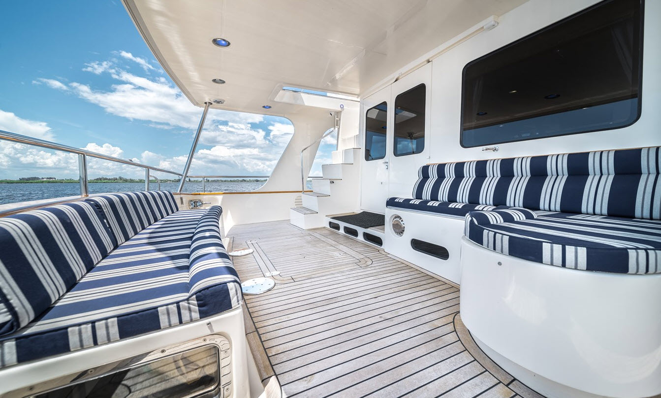 cockpit on Marlow 72 cockpit on Marlow 72