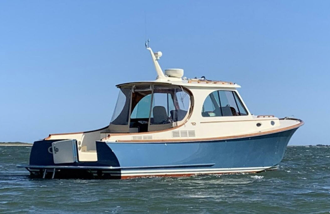 hinckley downeast yacht for cruising