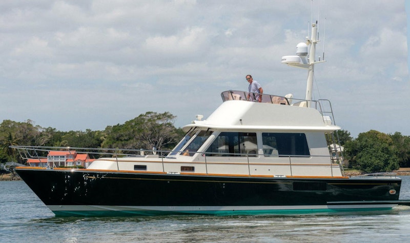 lyman morse 42 downeast flybridge cruiser