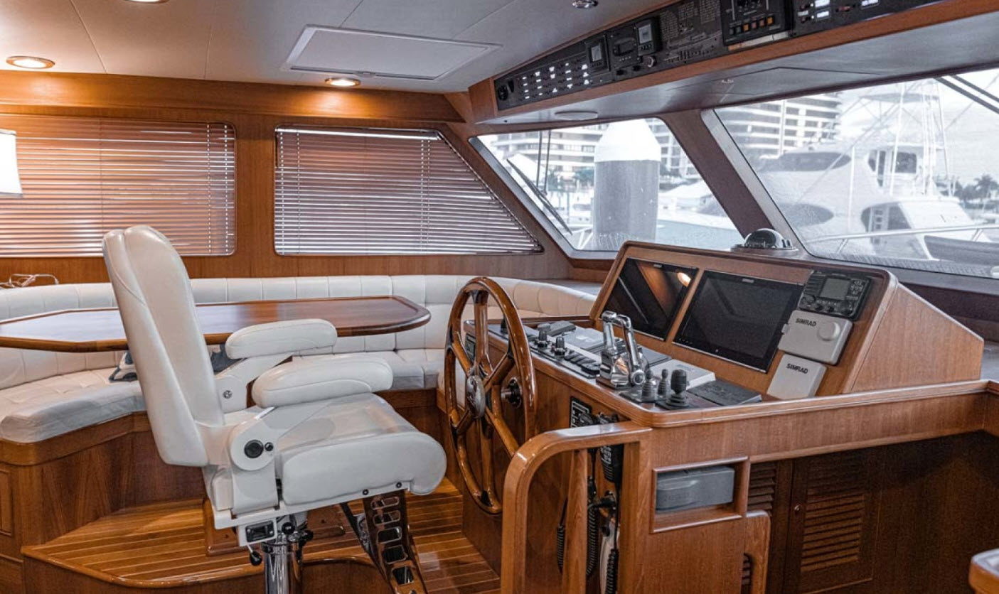 Main deck Helm Station On Marlow 66