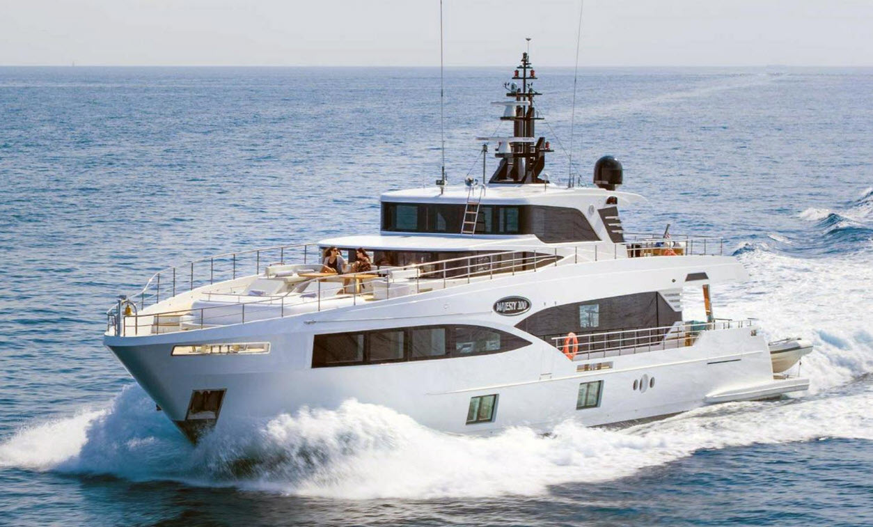 majesty yachts 100 - ocean view