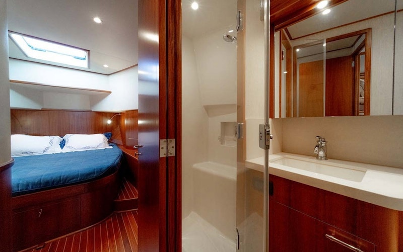 master stateroom jim smith 60 express sportfish