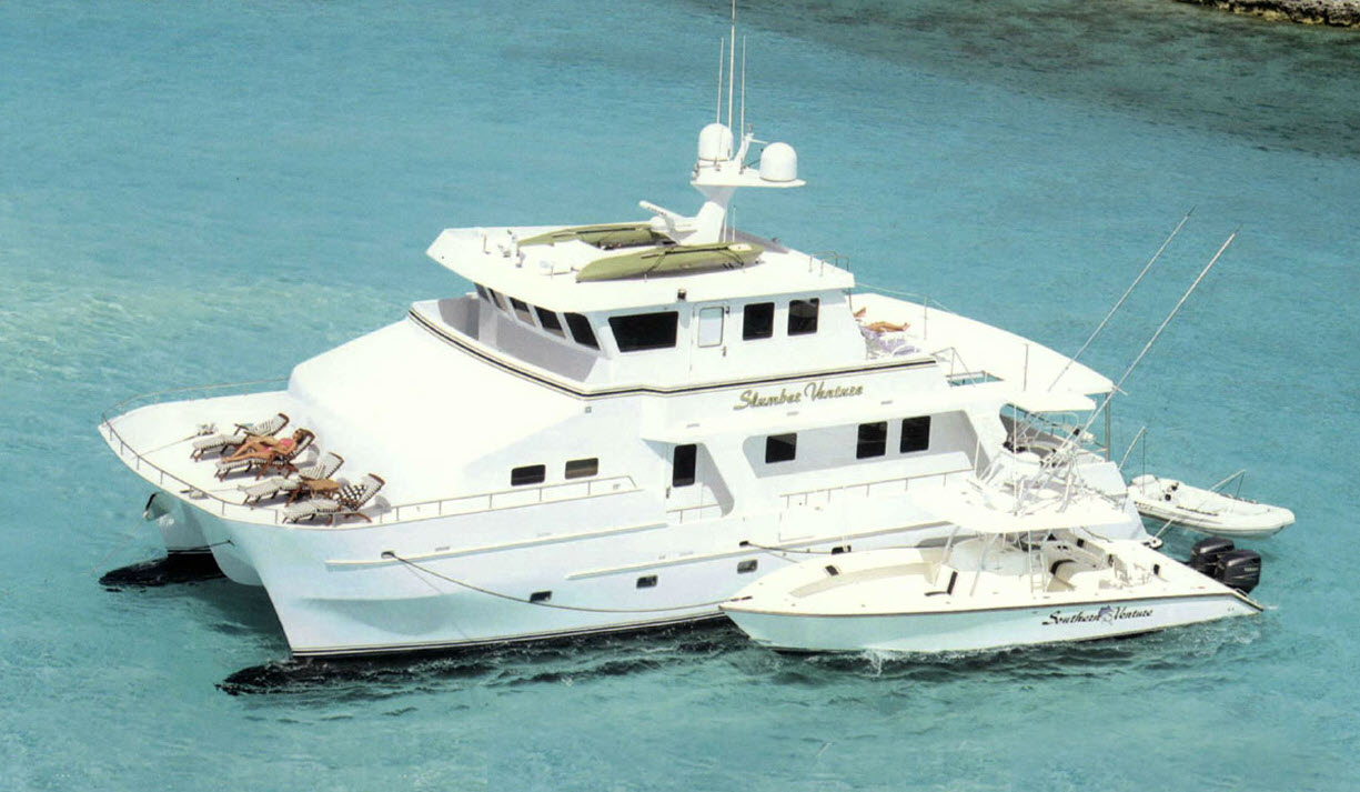 Bahamas Yacht Charter - Power cat