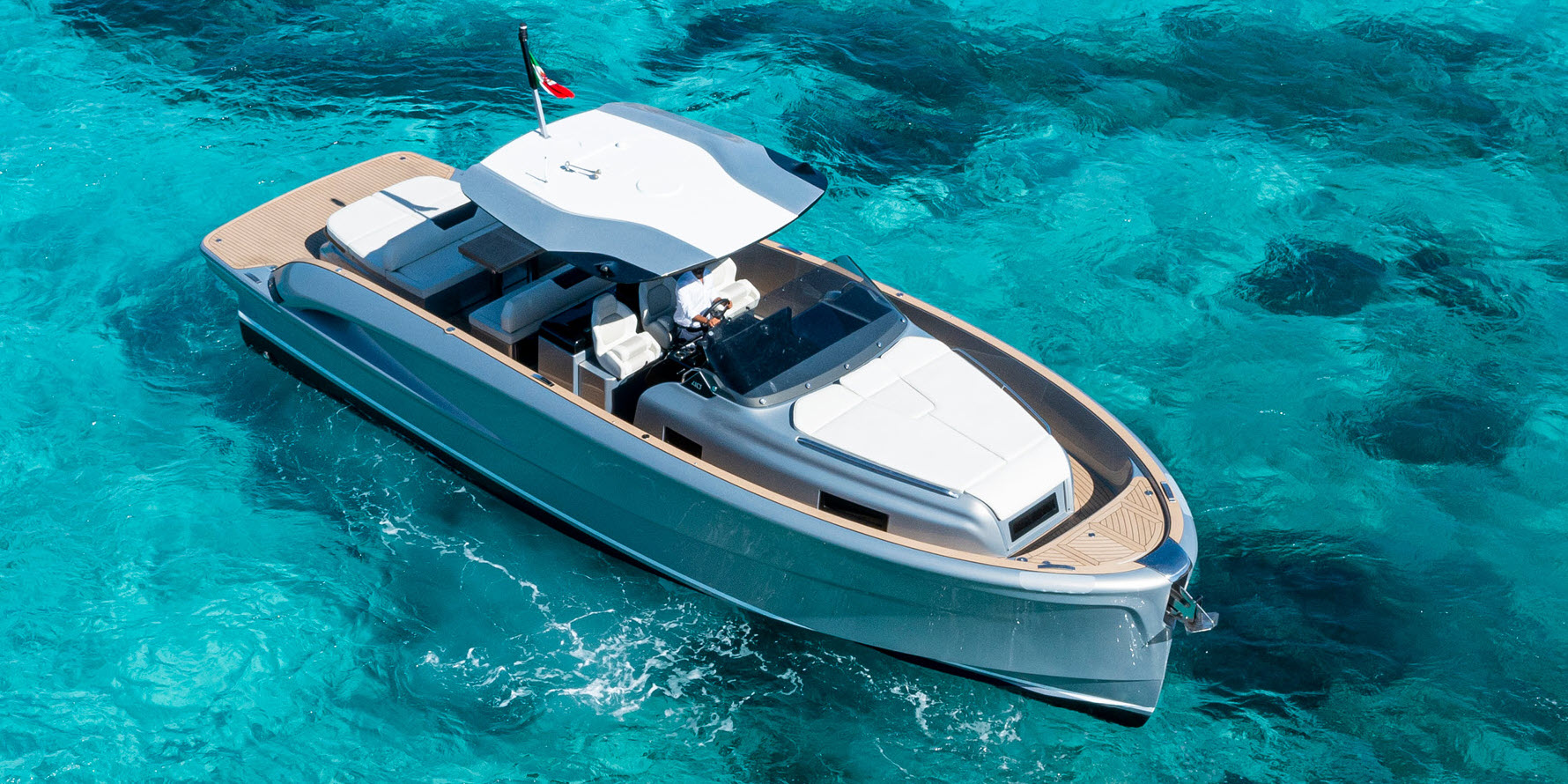 Solaris Power Yachts Featured At FLIBS | United Yacht Sales