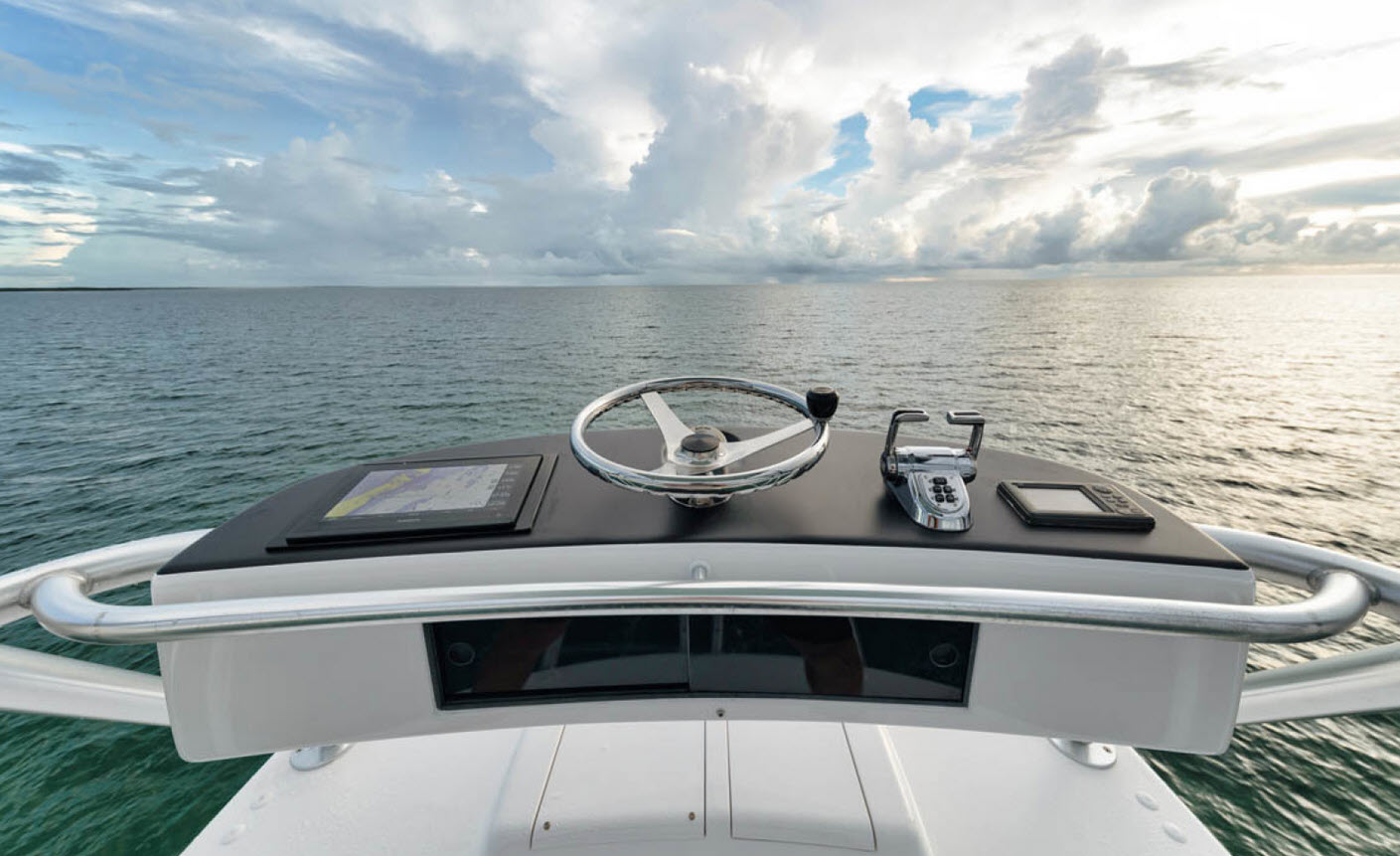 tower controls on viking yachts 60
