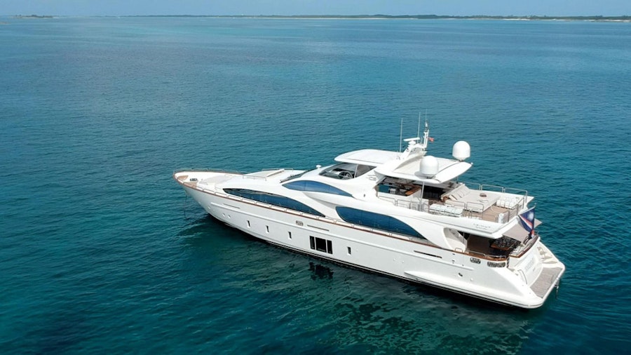 used azimut 105 grande yacht for sale