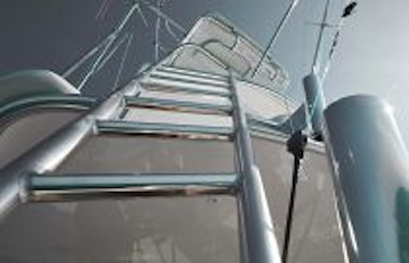 photo of Cabo 41 ladder