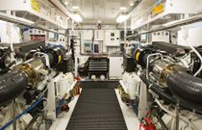 photo of Hatteras 100 Motor Yacht Engine Room