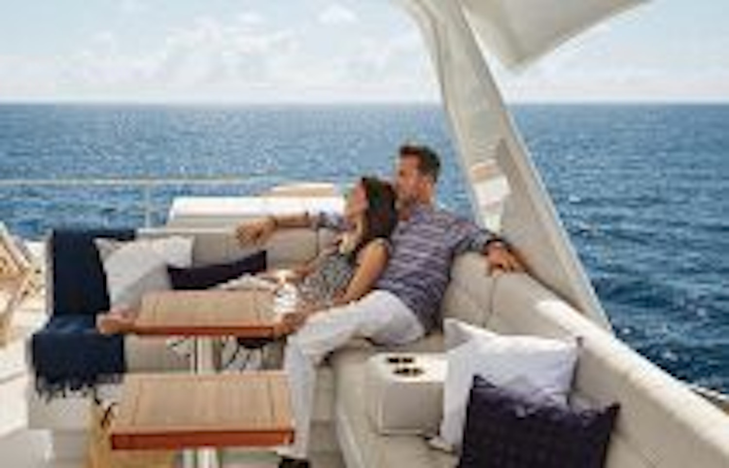 photo of Hatteras M60 Outdoor Seating