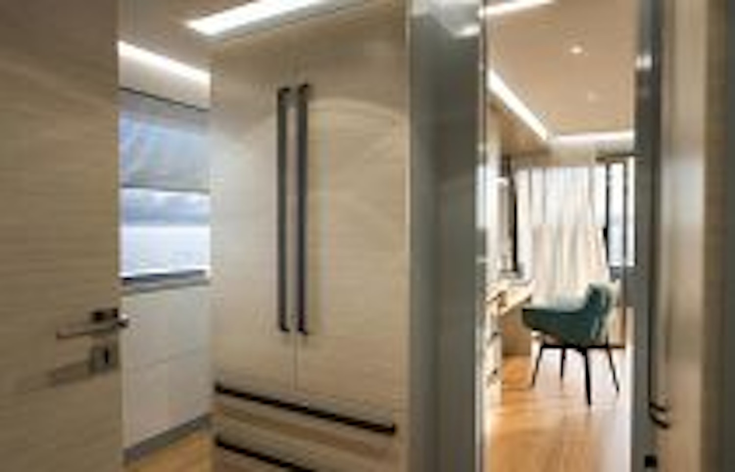 photo of Sunpower Solar-E 90 Enclosed
