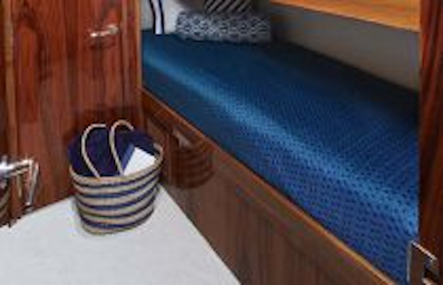 photo of Hatteras GT63 Guest Bunks