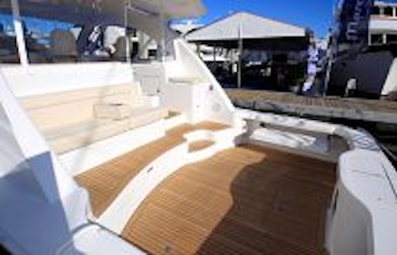photo of Hatteras Yachts GT45X