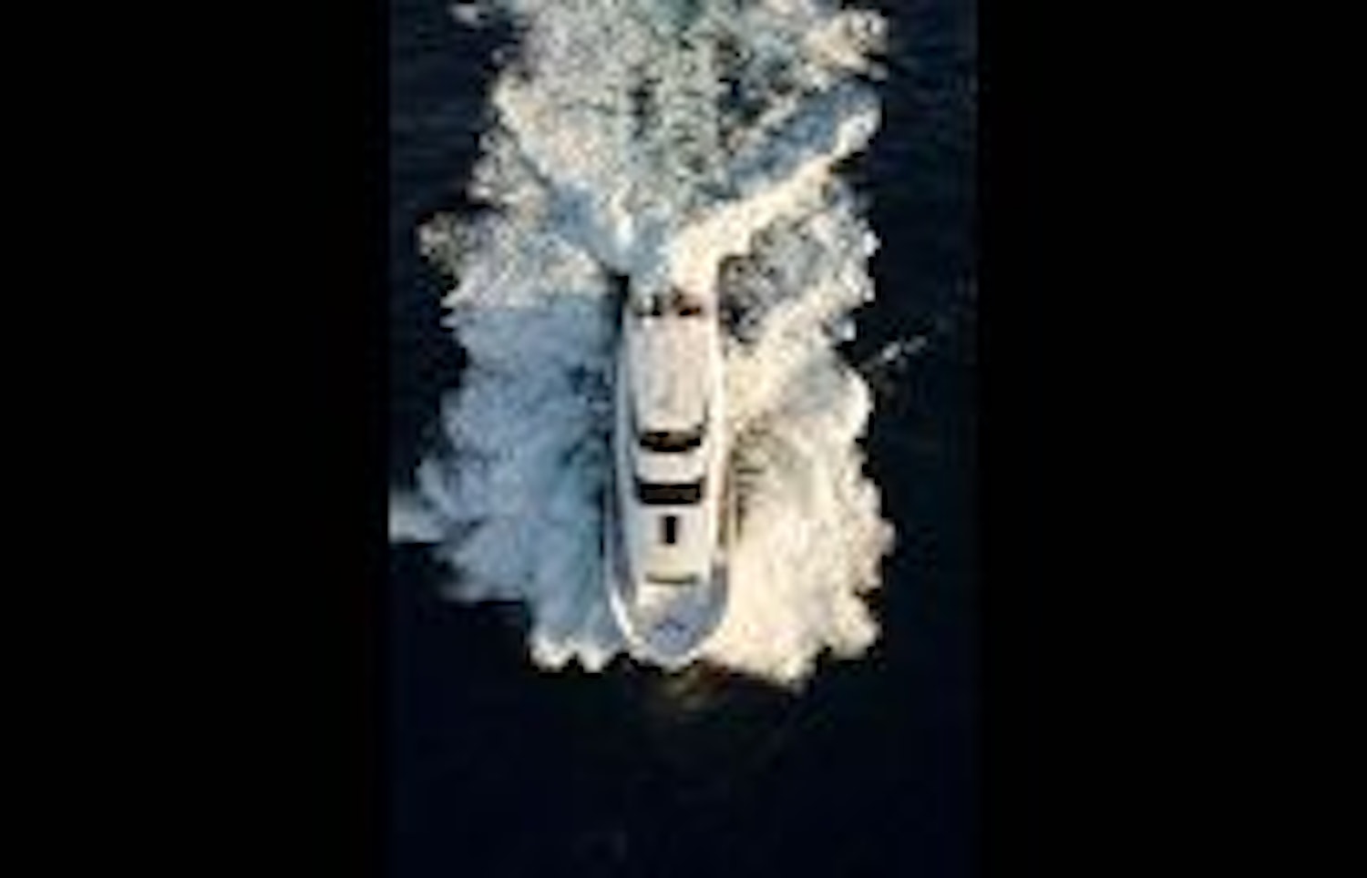 photo of Hatteras 100 Motor Yacht Birds eye 2