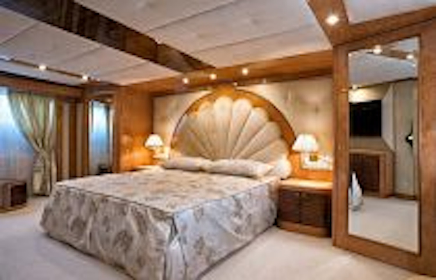 photo of Amer Yachts 100 master bedroom