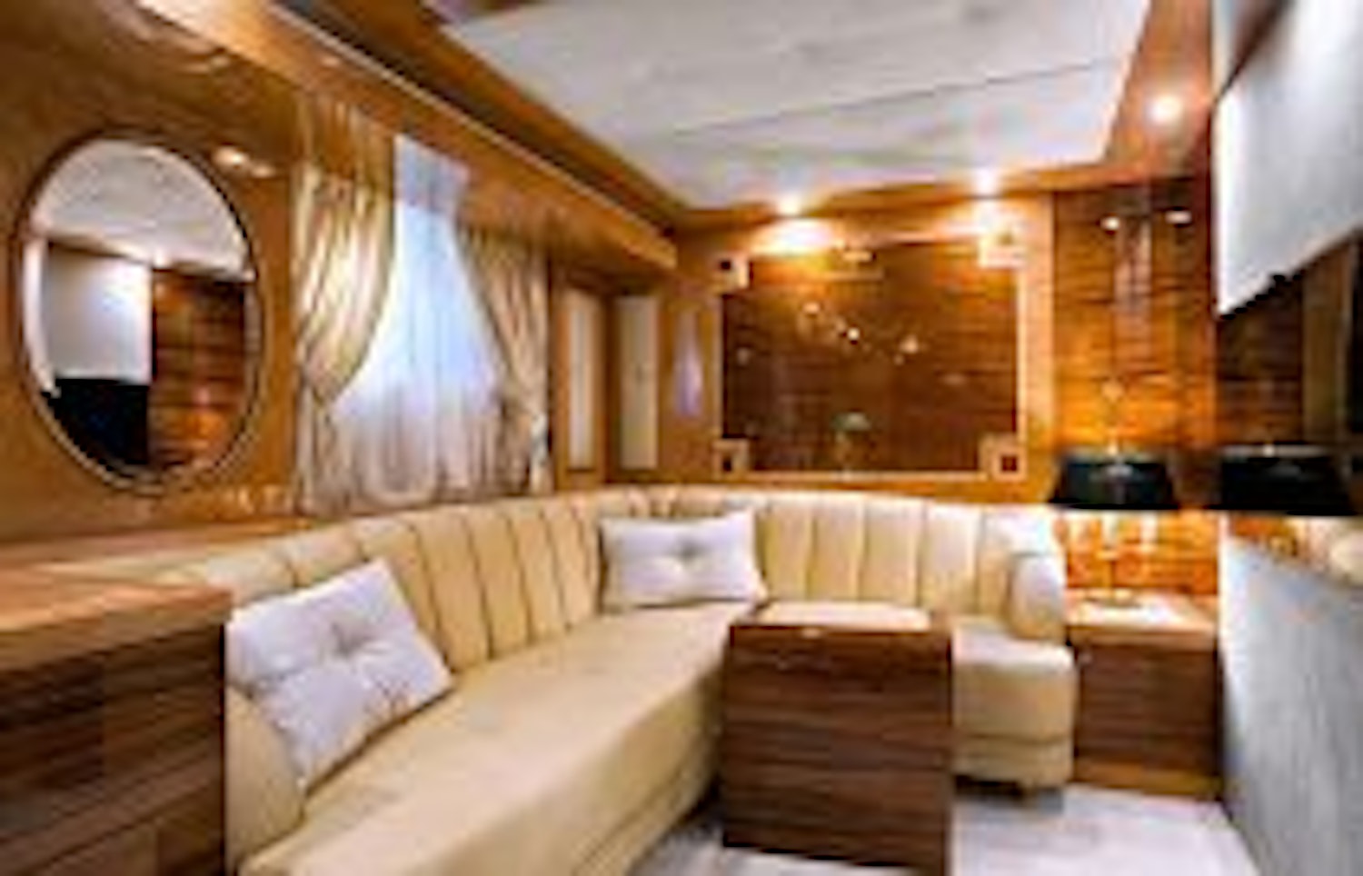 photo of Amer Yachts 100 salon seating area