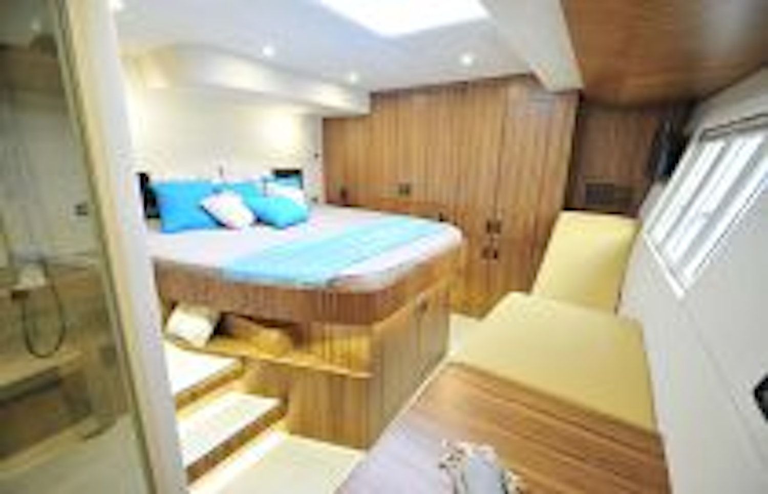 photo of Silent Yachts 64