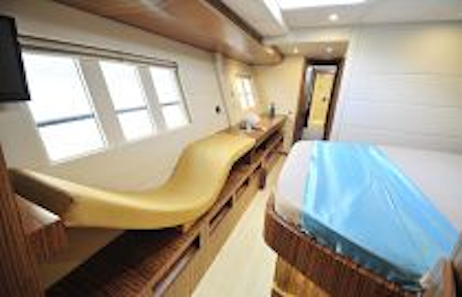 photo of Silent Yachts 64