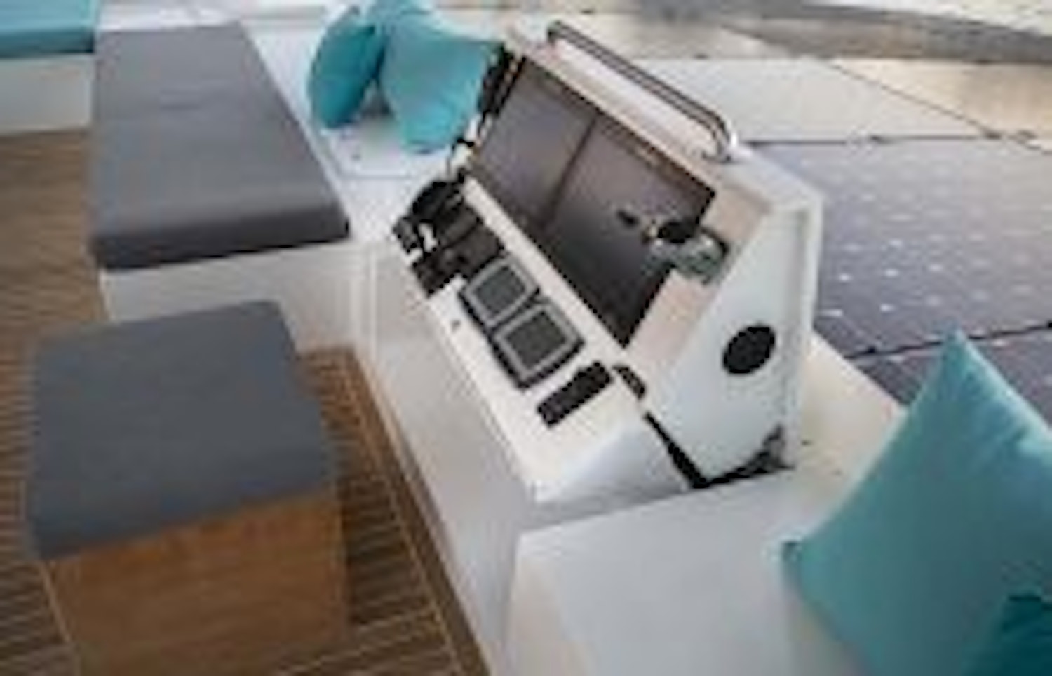 photo of Silent Yachts 64